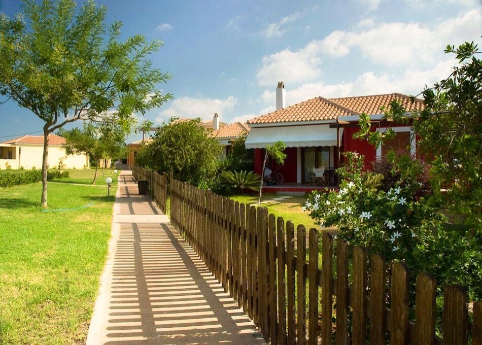 Boutique Hotel Ileas Village أركودي الغرفة الصورة