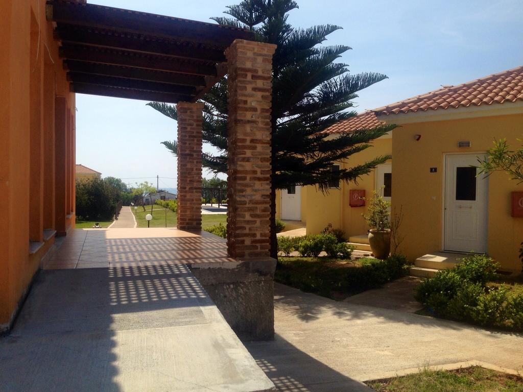 Boutique Hotel Ileas Village أركودي الغرفة الصورة